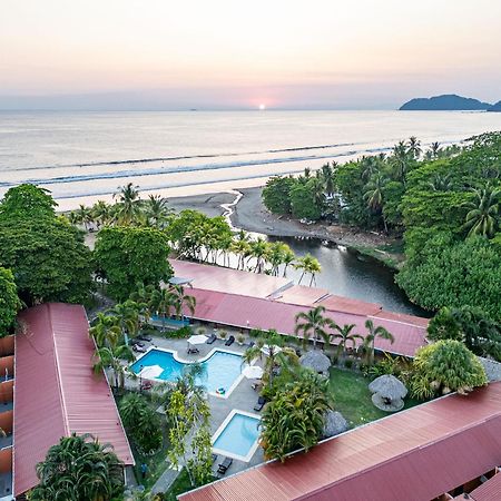 Beach Break Resort & Cr Surf Camp Хако Екстер'єр фото
