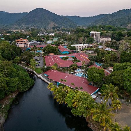 Beach Break Resort & Cr Surf Camp Хако Екстер'єр фото