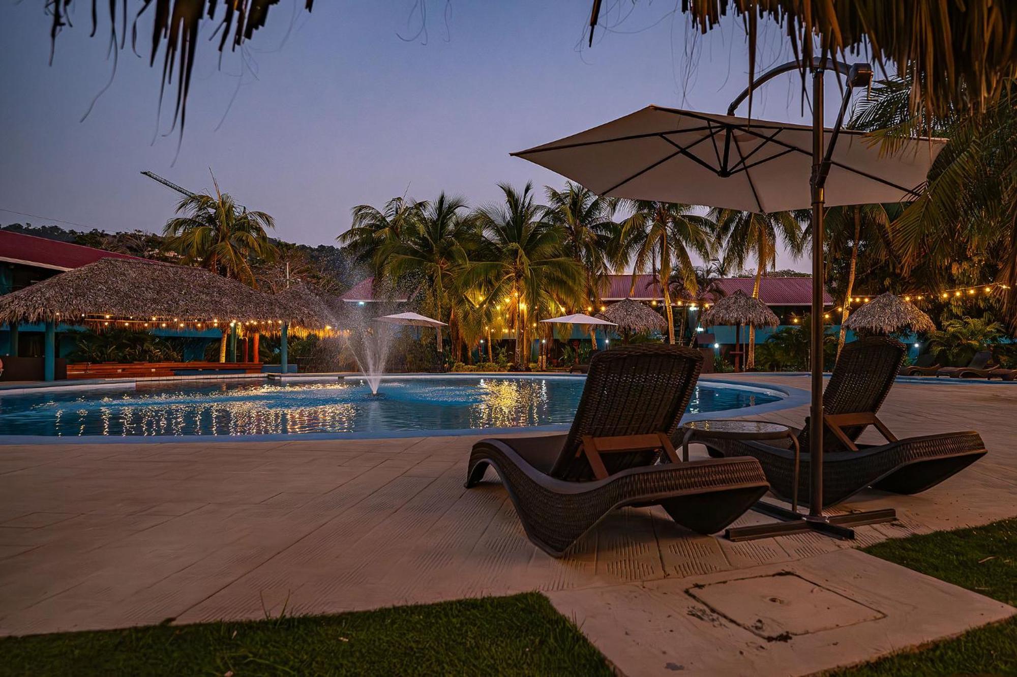 Beach Break Resort & Cr Surf Camp Хако Екстер'єр фото