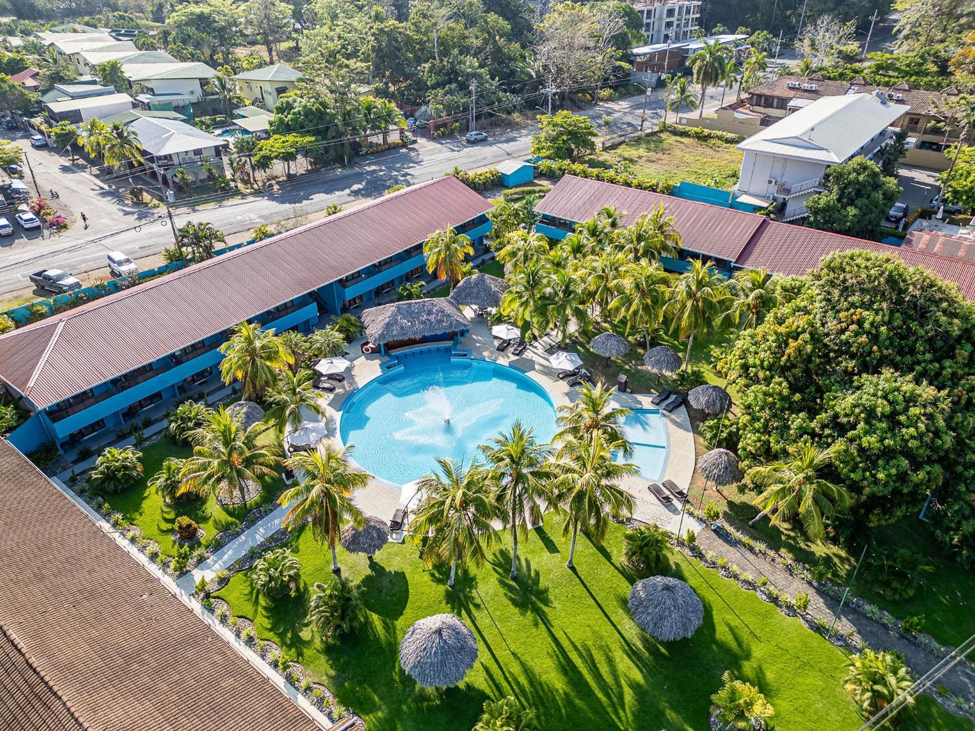 Beach Break Resort & Cr Surf Camp Хако Екстер'єр фото