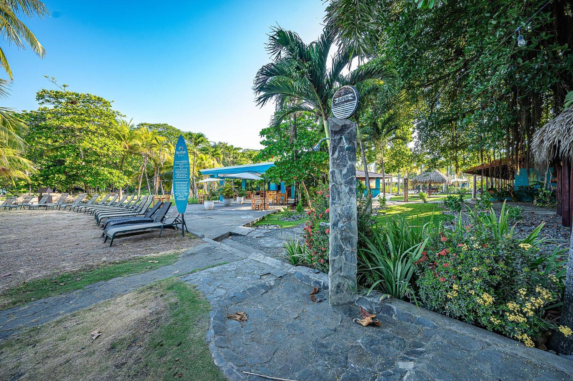 Beach Break Resort & Cr Surf Camp Хако Екстер'єр фото