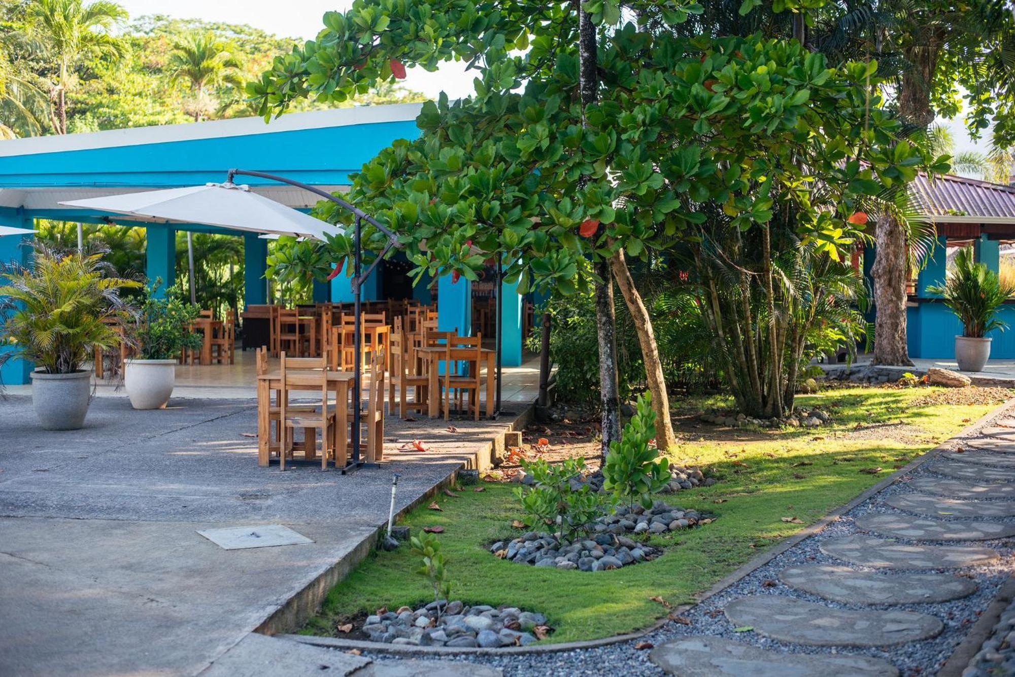 Beach Break Resort & Cr Surf Camp Хако Екстер'єр фото